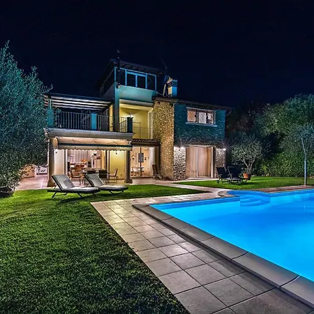 别墅 Perla Con Piscina By Wonderful Italy