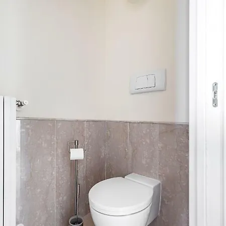 Perla Con Piscina By Wonderful Italy